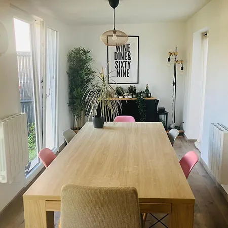 Maison Cosy & Chaleureuse - Jardin & Piscine *